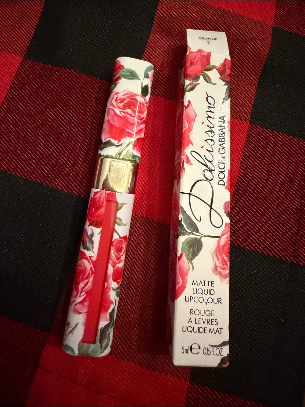 Dolce & Gabbana Dolcissimo Matte Liquid Lipcolour — Vibrant Coral-Rose Color 7